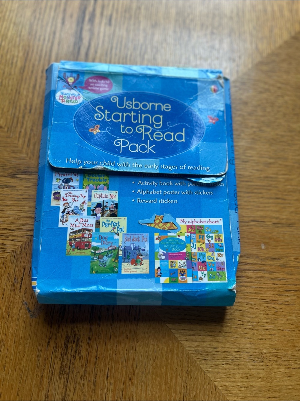 Usborne Starting to Read Pack - 8 Very Good Books + Activity Book & Box
